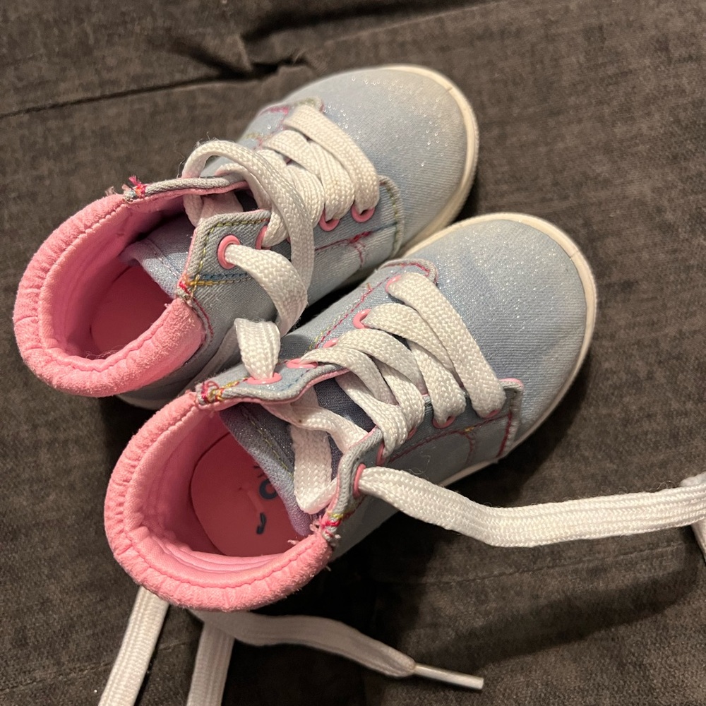 Carter's toddler shoes